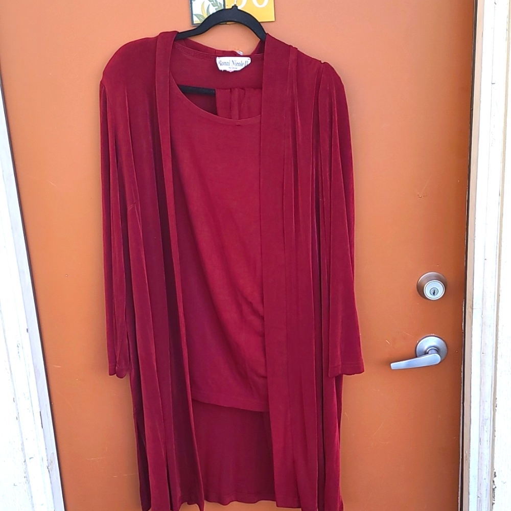 Ronni Nicole II Burgandy Plus size pant suit outfit